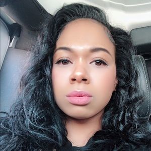 Meet your Posher, Kristina